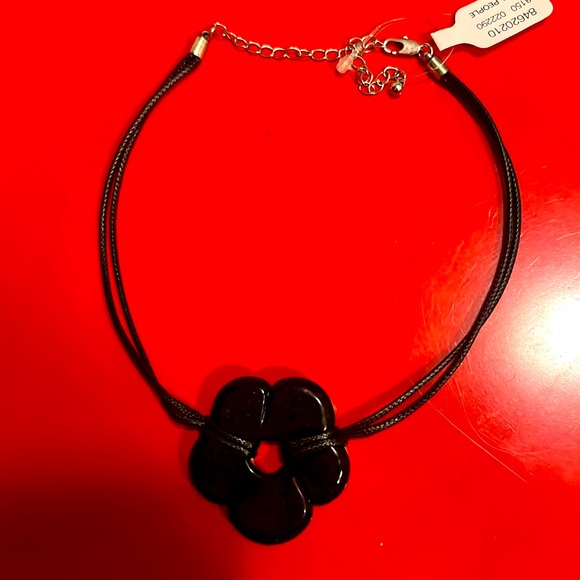 Free People Black Glass Flower Choker 🖤 - Picture 9 of 12